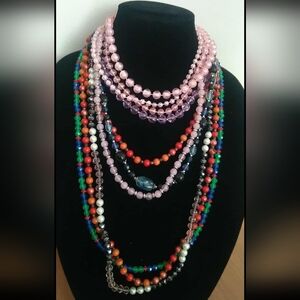 Vintage Lot 7 Multicolor Faux Pearl/Faceted Glass/Beads Necklaces  Wearable